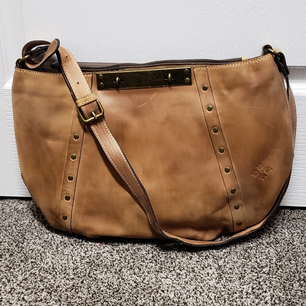 RARE Patricia Nash Bucciano Oil Rub Leather Hobo Bag NWOT